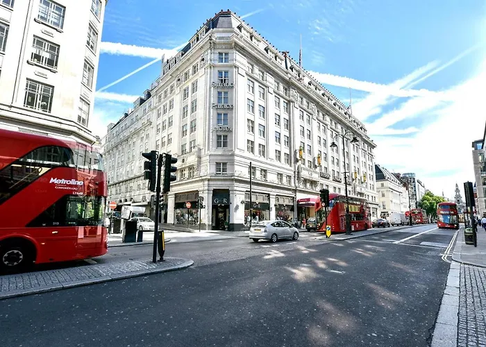 Top Hotels Near Kingsway London Area
